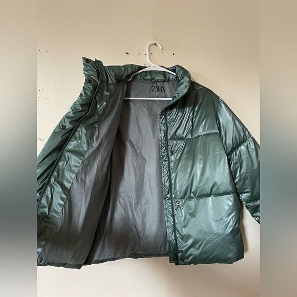 Zara Green Puffer - Picture 10 of 14